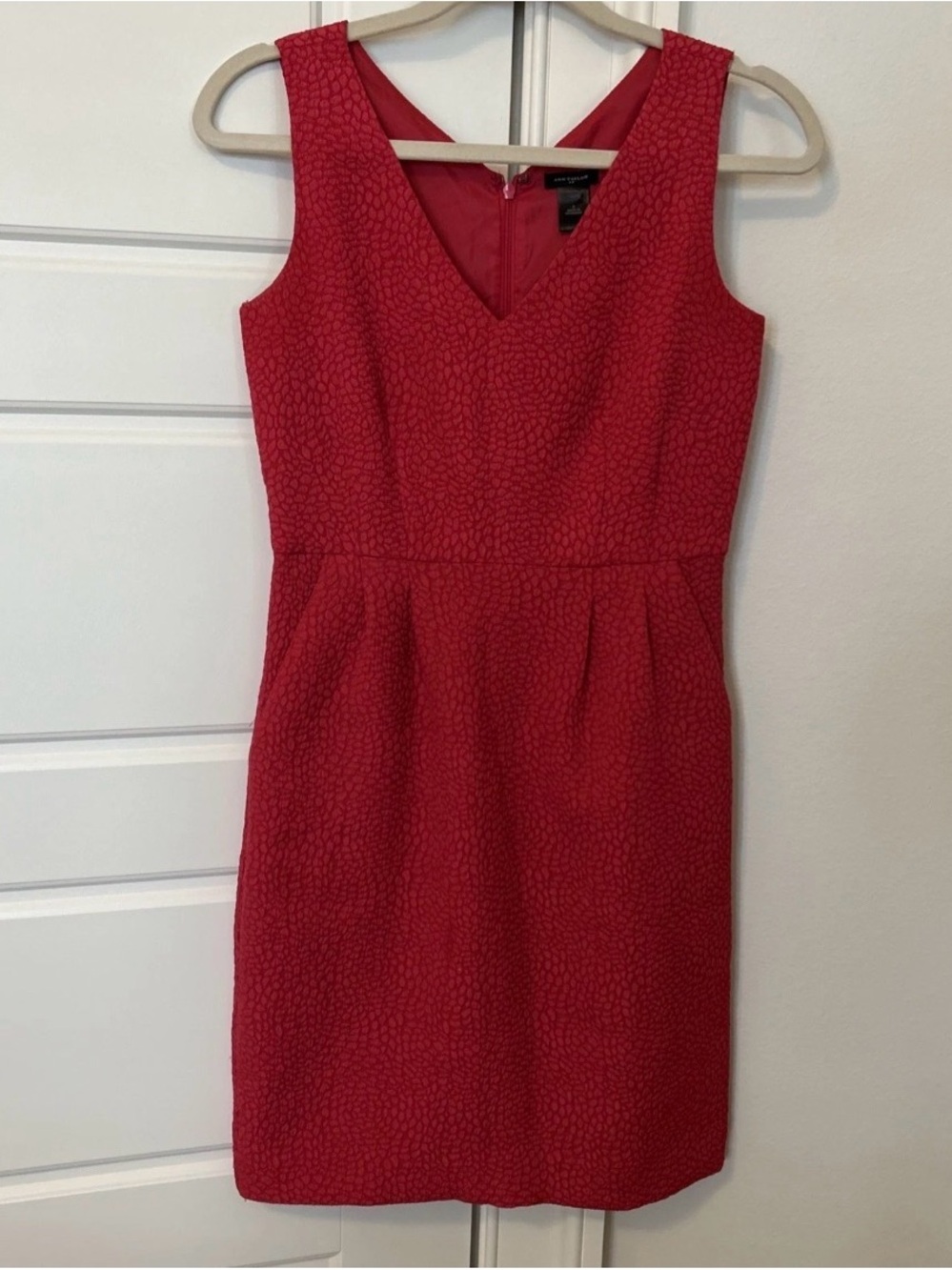 Ann Taylor Classic Red Textured V-Neck Sheath Dress